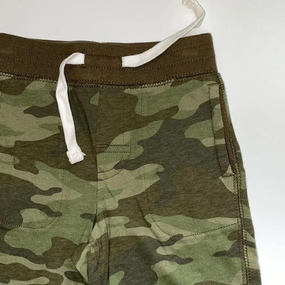 Gap short   boys kids sz 6-12 months New